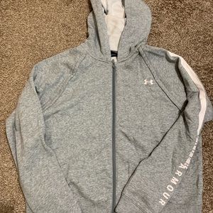 Super soft gray under armor hoodie